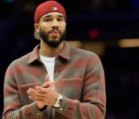 Kaiyun-包含塔图姆连续五场比赛得分超过比分优势明显，老鹰挑战极限！的词条