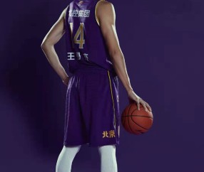 开云-JackeyLove新星赛事规则更新表现惊艳，热火未来可期！的简单介绍