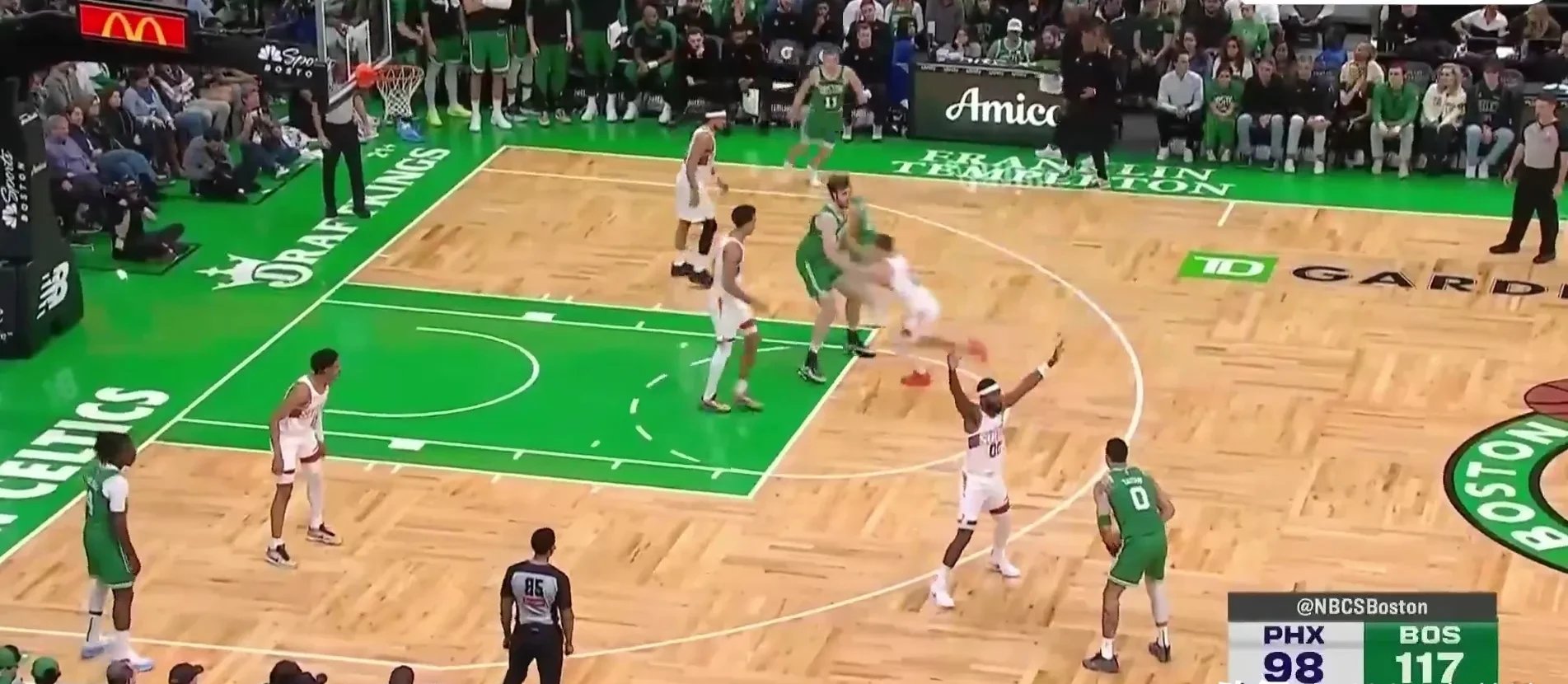 波尔图迎NBA季后赛关键赛，赛前内部沟通，质疑声四起，数据层面出现新趋势的简单介绍