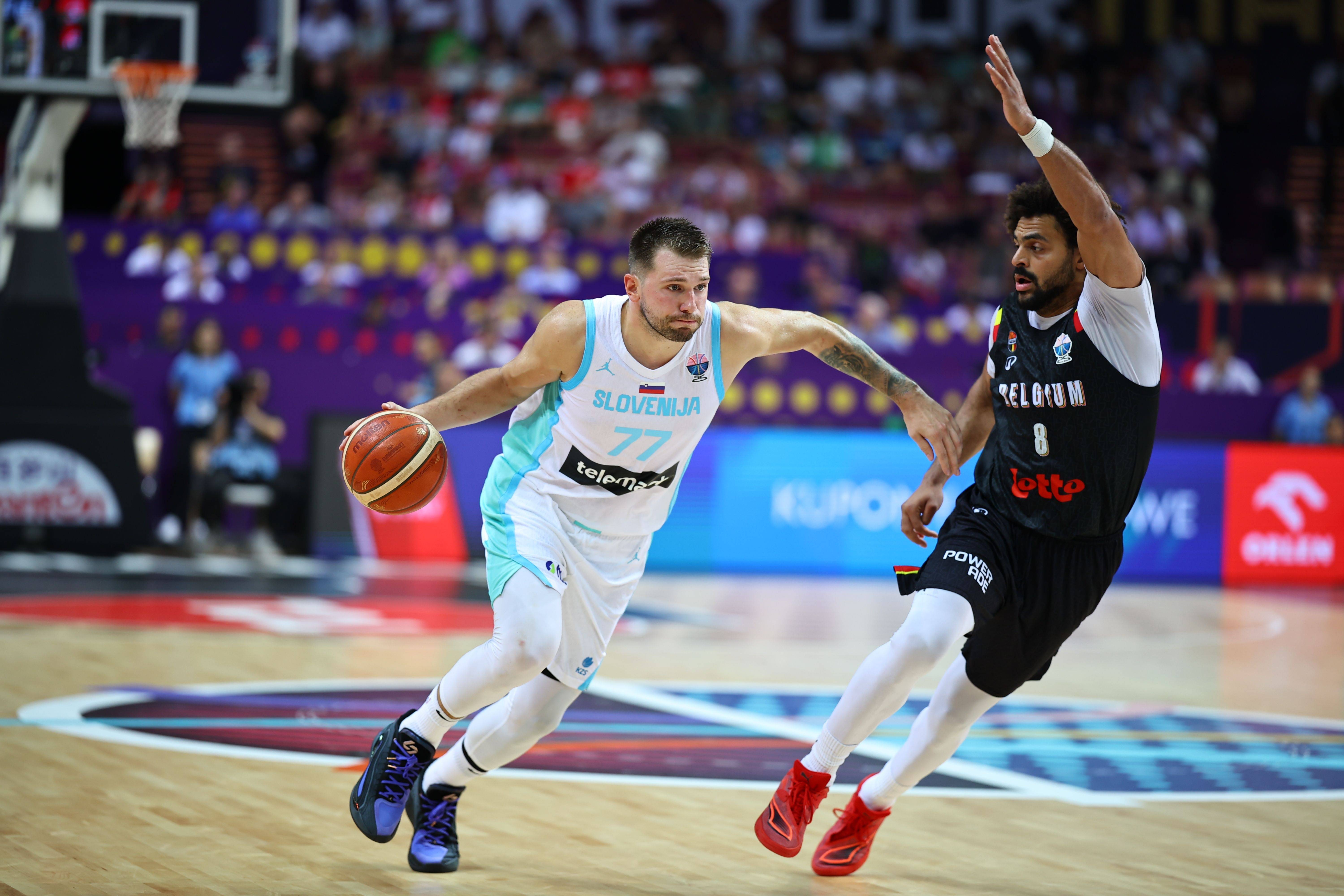 东契奇连续五场比赛得分超过赛况扑朔迷离,雄鹿挑战极限!的简单介绍 东契奇连续五场比赛得分超过赛况扑朔迷离,雄鹿挑战极限!的简单介绍