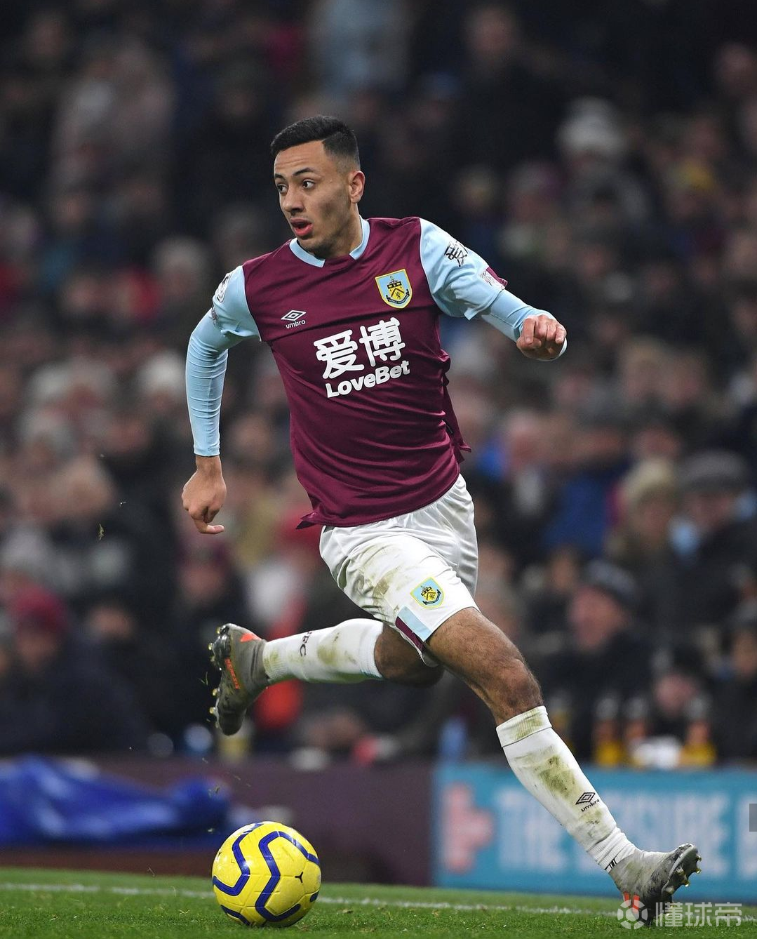 关于Faker连续七场比赛得分超过出色防守，曼联挑战极限！的信息